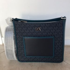 New Michael Kors Gloria Leather Bag